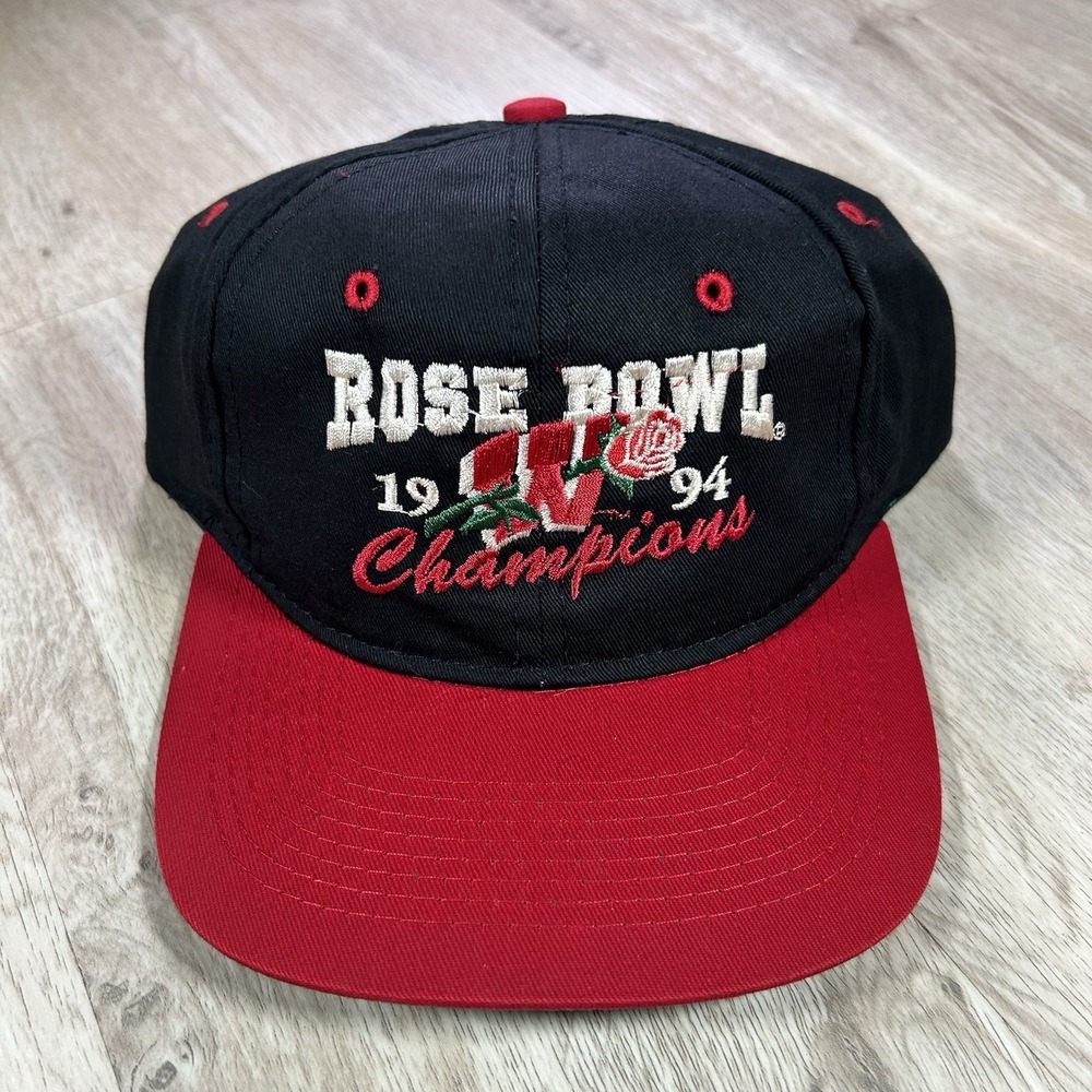 VTG 1994 Wisconsin Badgers Rose Bowl Snapback Hat Headmaster Black‎ Red Cap